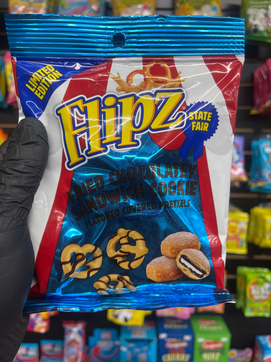 Flipz Fried Chocolatey Sandwich Cookie Covered Pretzels (USA)