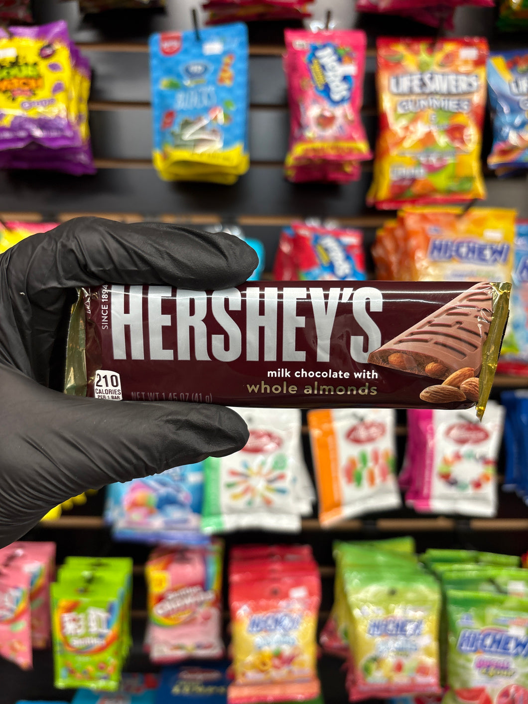 Hershey’s Milk Chocolate With Whole Alomonds(USA)