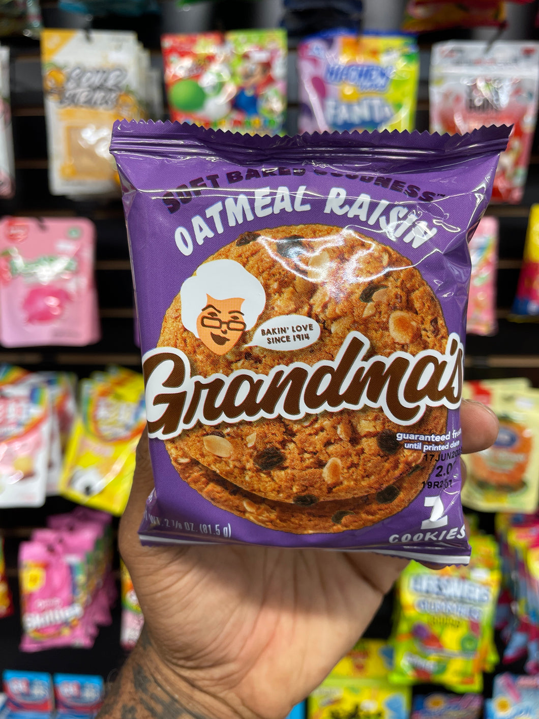 Grandma’s Oatmeal raisin cookies (USA)
