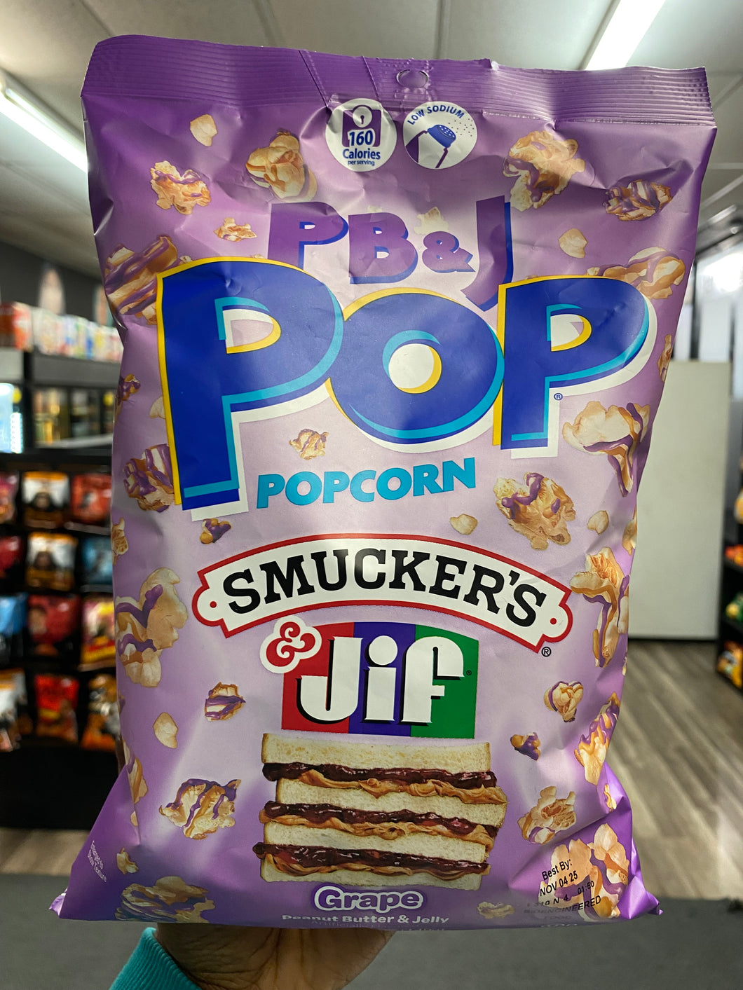 PB & J Pop Popcorn Smuckers Grape (USA)