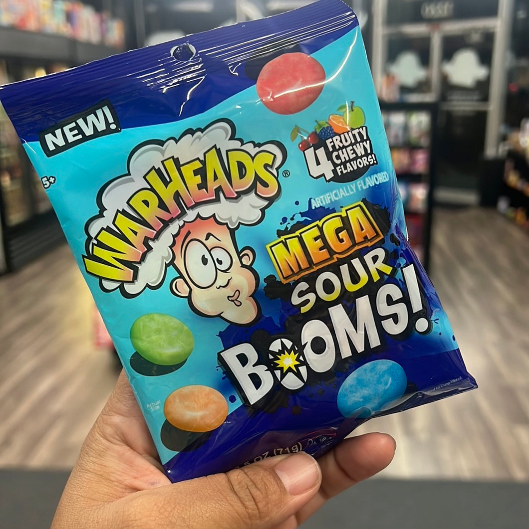 Warheads mega sour Booms candy (USA)