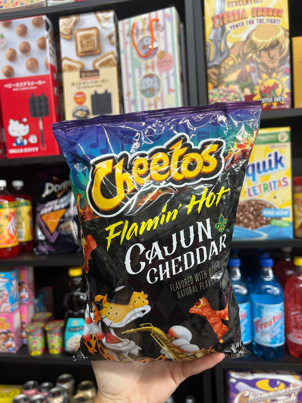 Cheetos Flamin’ Hot Cajun Cheddar (USA)