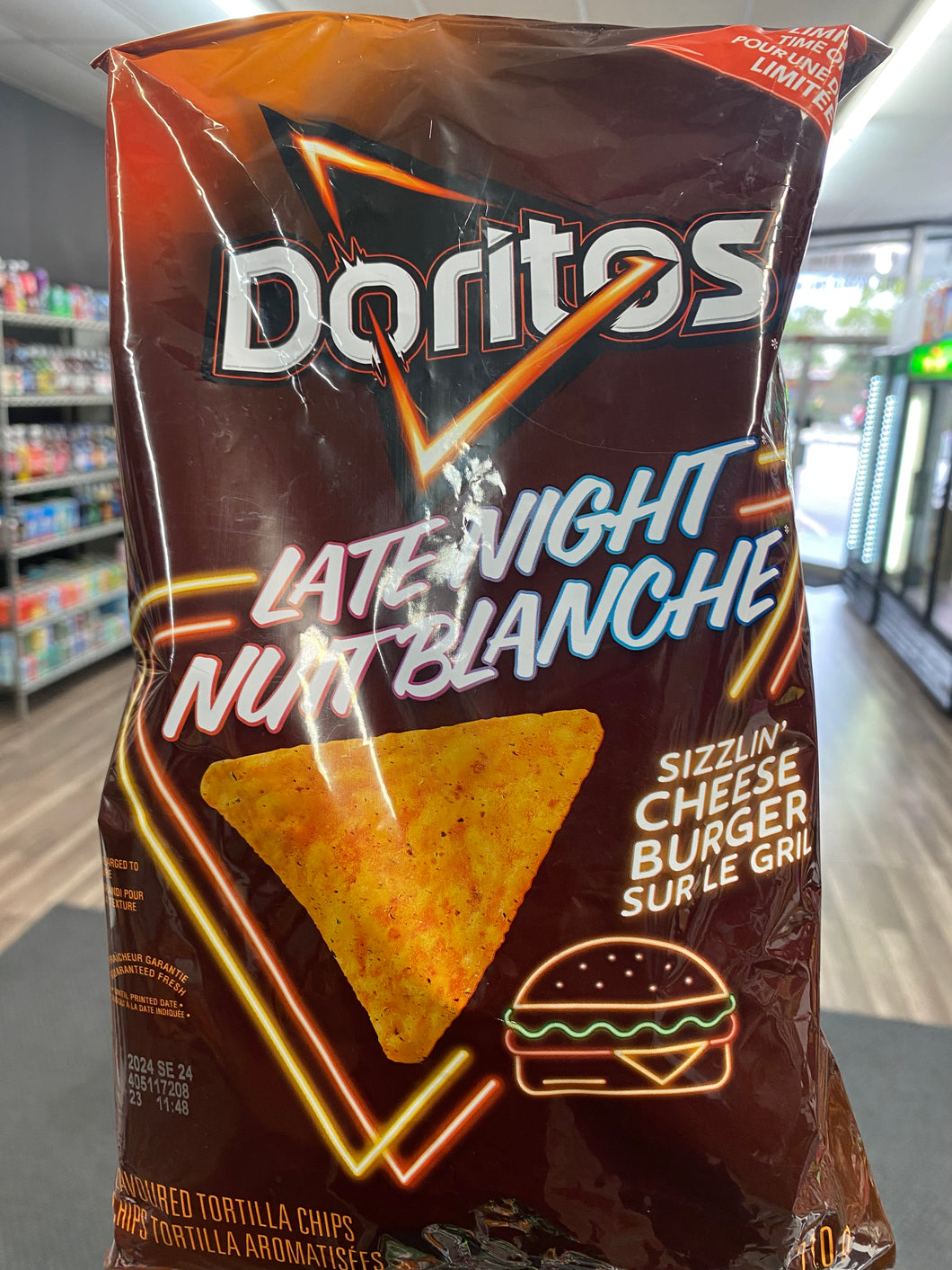 Doritos Late Night Sizzlin Cheese Burger (Canada)