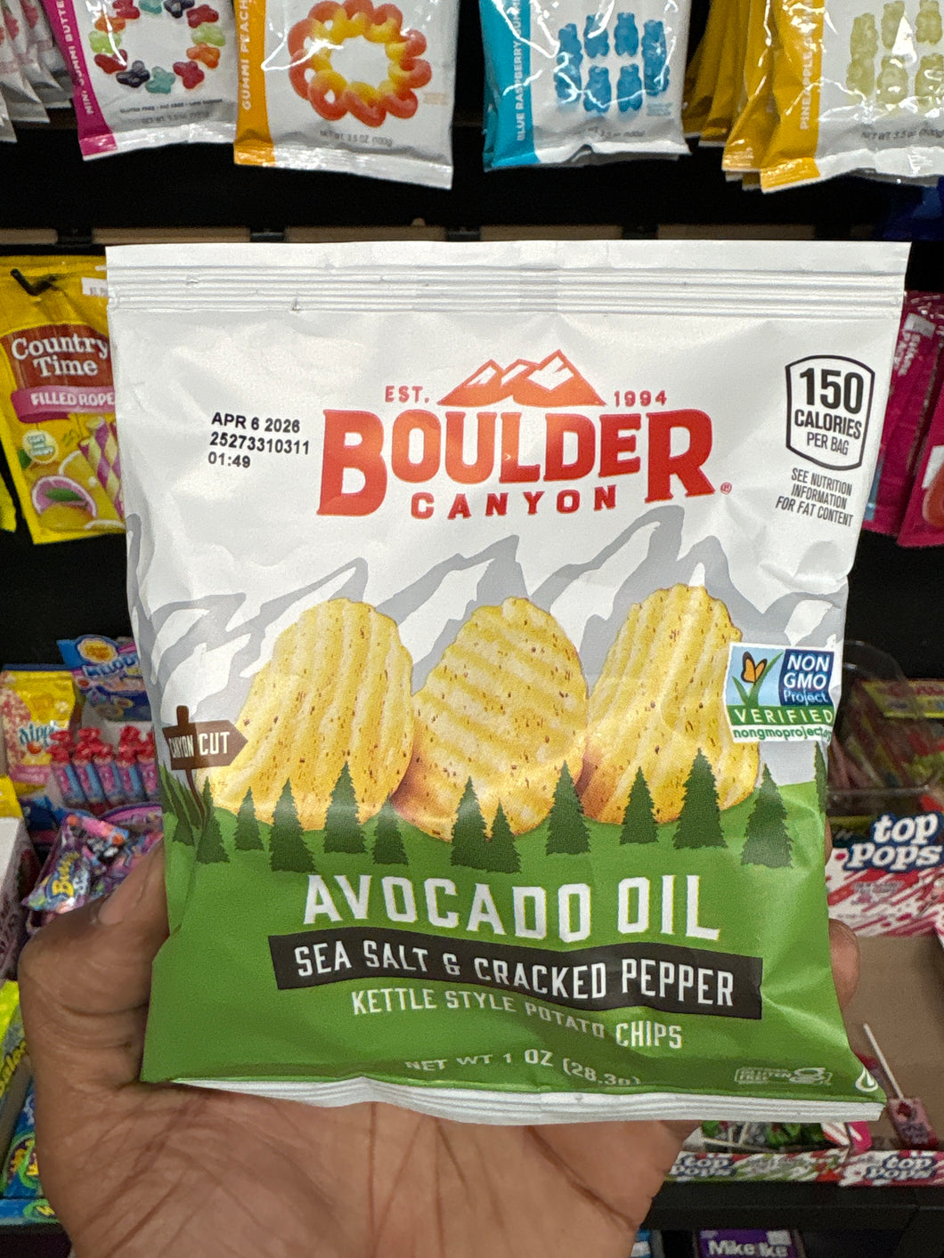 Boulder Canyon Sea Salt & Cracked Pepper Chips (USA)