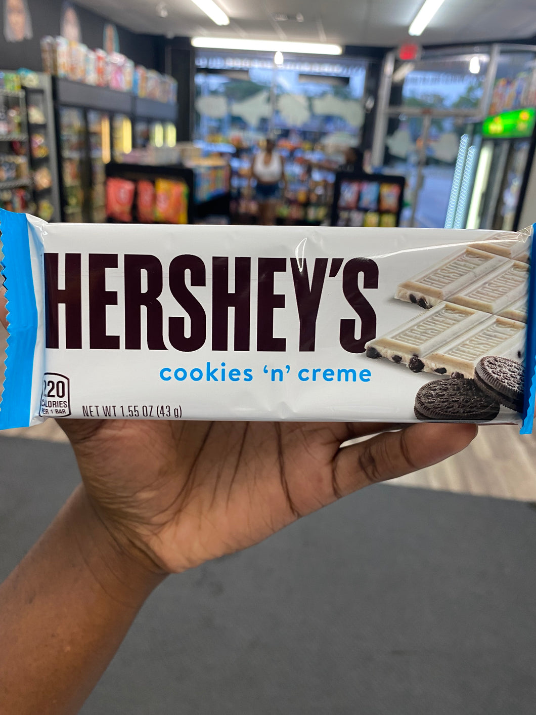 Hershey’s Cookies & Creme (USA)