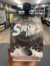 Load image into Gallery viewer, Snow Ice Cookies &amp; Crème Shake (Korea) -LOCAL PICKUP ONLY
