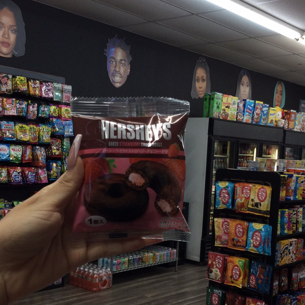 Hershey Baked Strawberry Choco Donut (Japan)