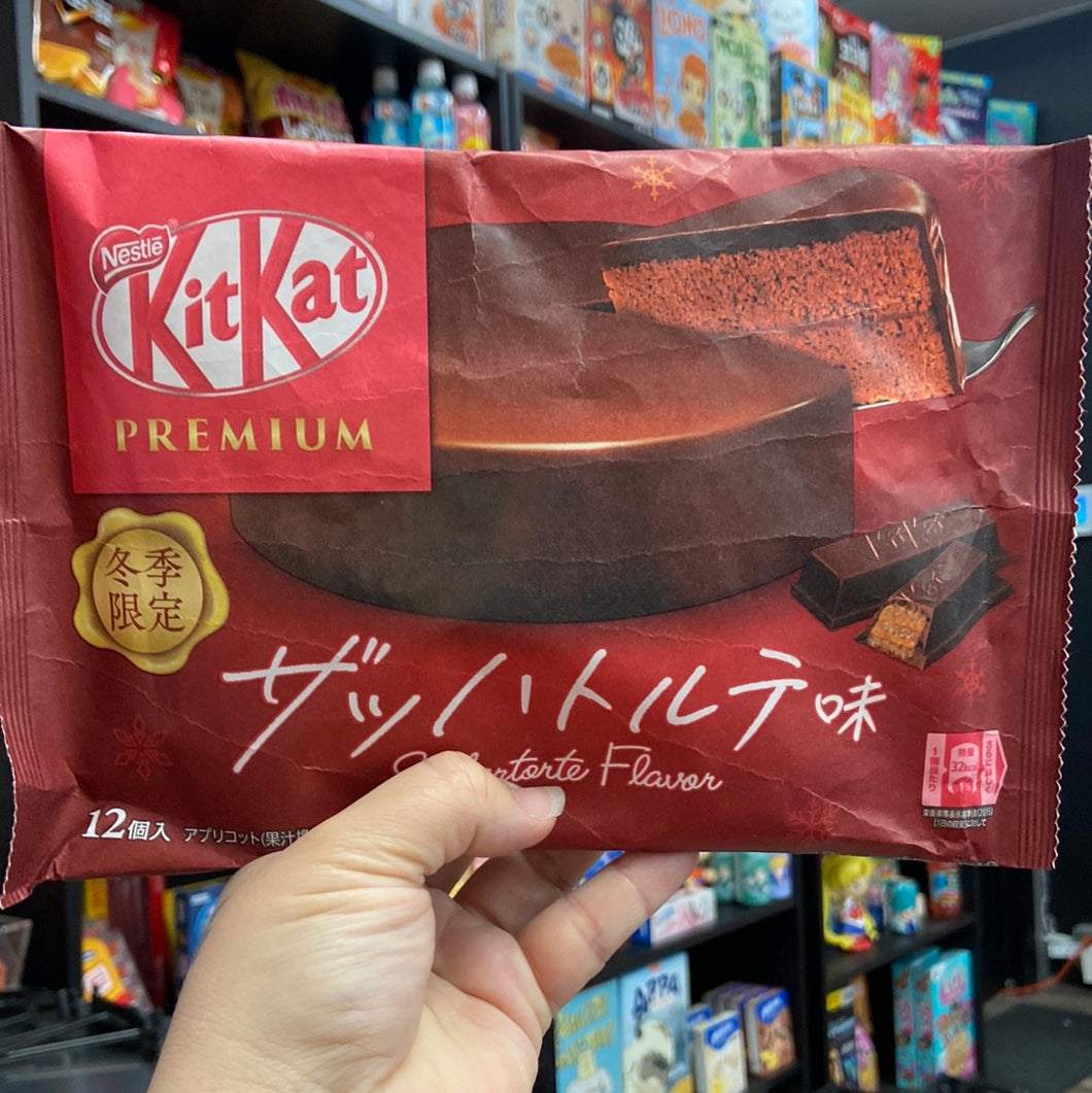 Kit Kat Strawberry Sachertorte Chocolate Cake Bag (Japan)